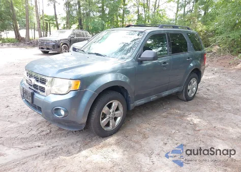 2012 Ford Escape Xlt z USA, uszkodzony, nr VIN 1FMCU9DG9CKC73956